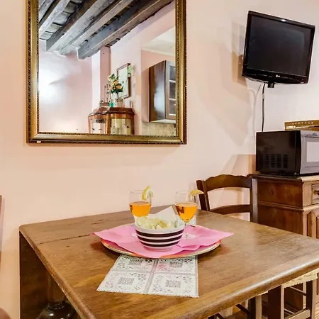 Holiday home Colosseum Rione Monti 1 *
